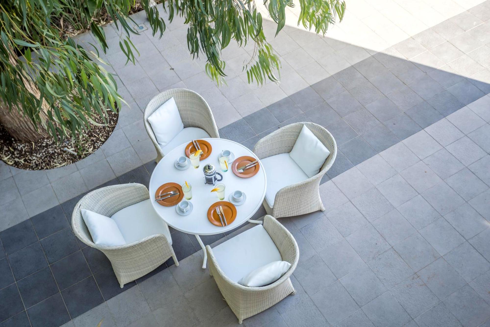 פרוטאראס Villa Hibiscus מראה חיצוני תמונה