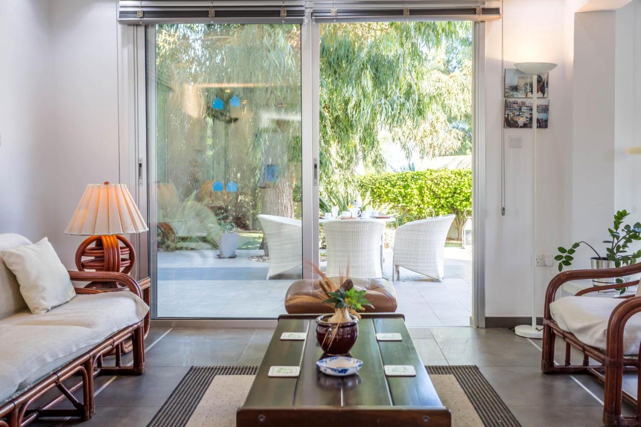 פרוטאראס Villa Hibiscus מראה חיצוני תמונה